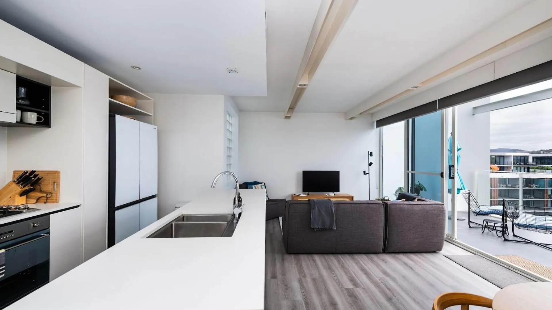 Dockside 18 Apartment Kingston Australia