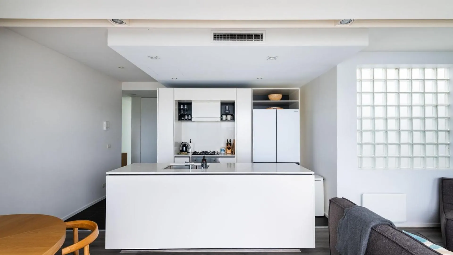 Dockside 18 Apartment Kingston